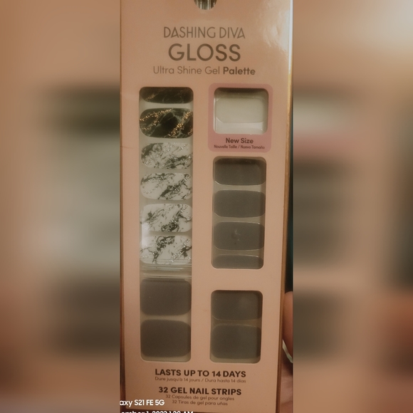 3 pks of Dashing diva gloss strips - Picture 5 of 5